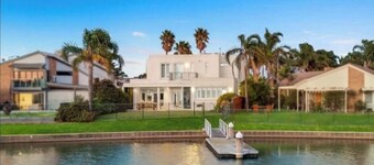 Puddings Home: mooring and waterfront getaway