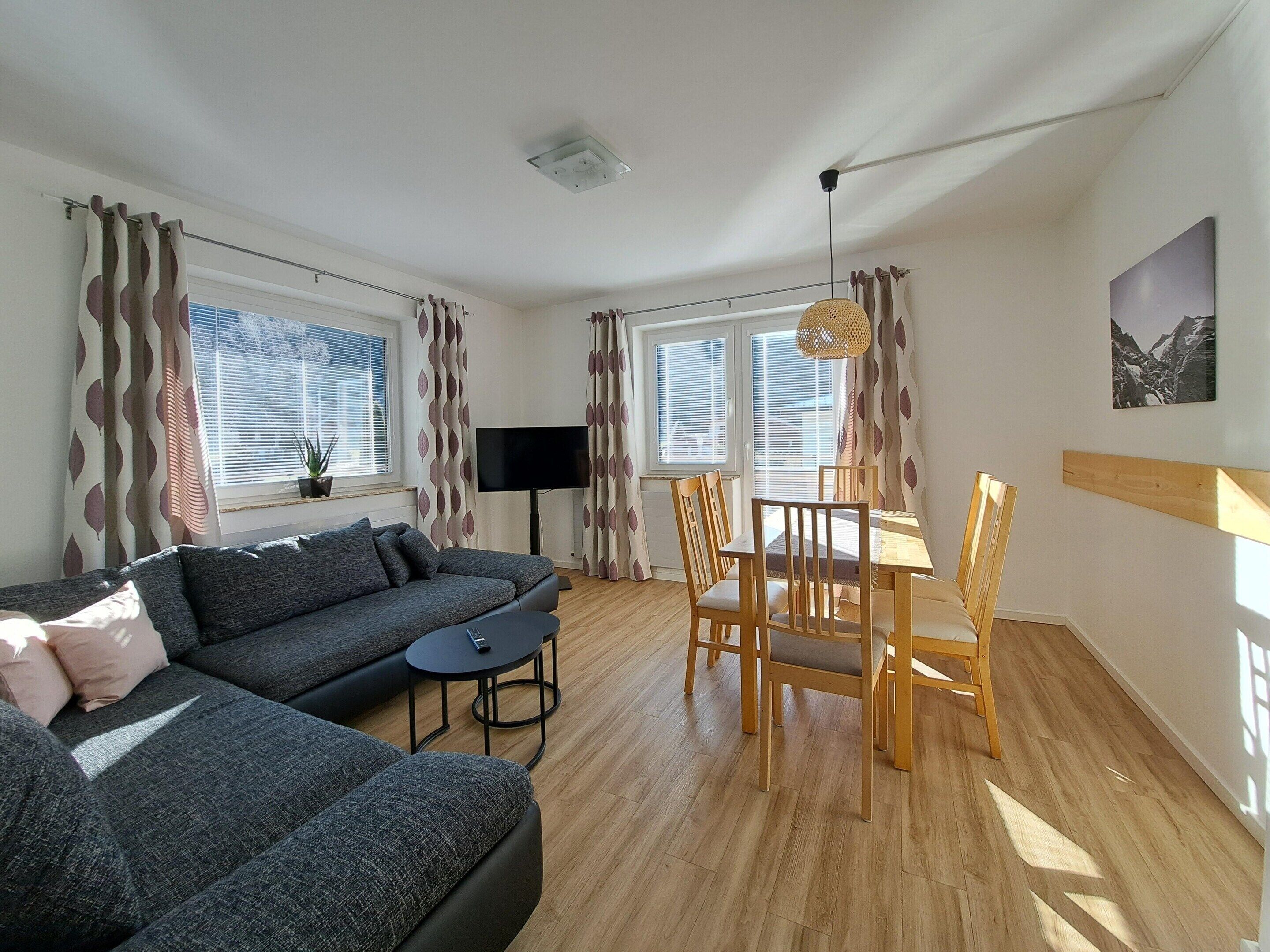 Apartment | Living room