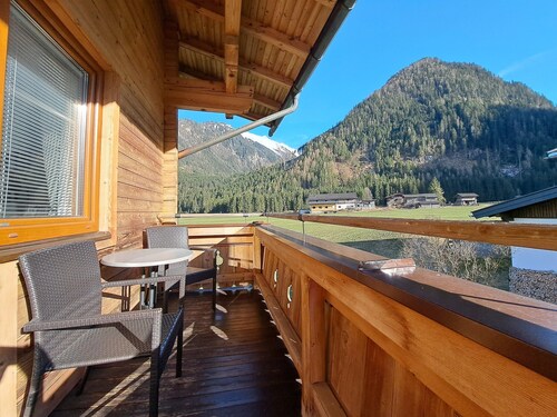 Apartment in a Quiet Location Near Wildkogel Arena