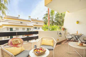 Outdoor dining - Calanova Grand Golf (Mijas)