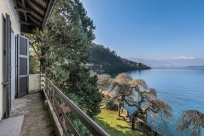 Standard Villa, Multiple Bedrooms, 2 Bathrooms, Lakeside (Villa Incanto Sul Lago Lake Front) | Property grounds - Villa Incanto Sul Lago Lake Front (Laveno Mombello)