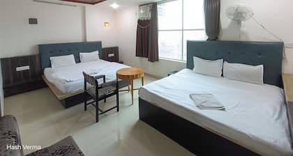 New Holiday Inn Hotel