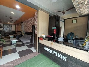 Reception - New Holiday Inn Hotel (Ajmer)