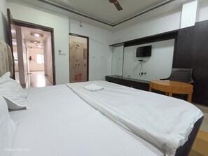 Room - New Holiday Inn Hotel (Ajmer)