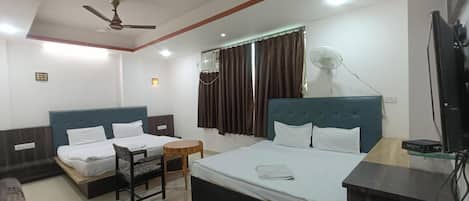 Chambre Quadruple Deluxe, vue ville