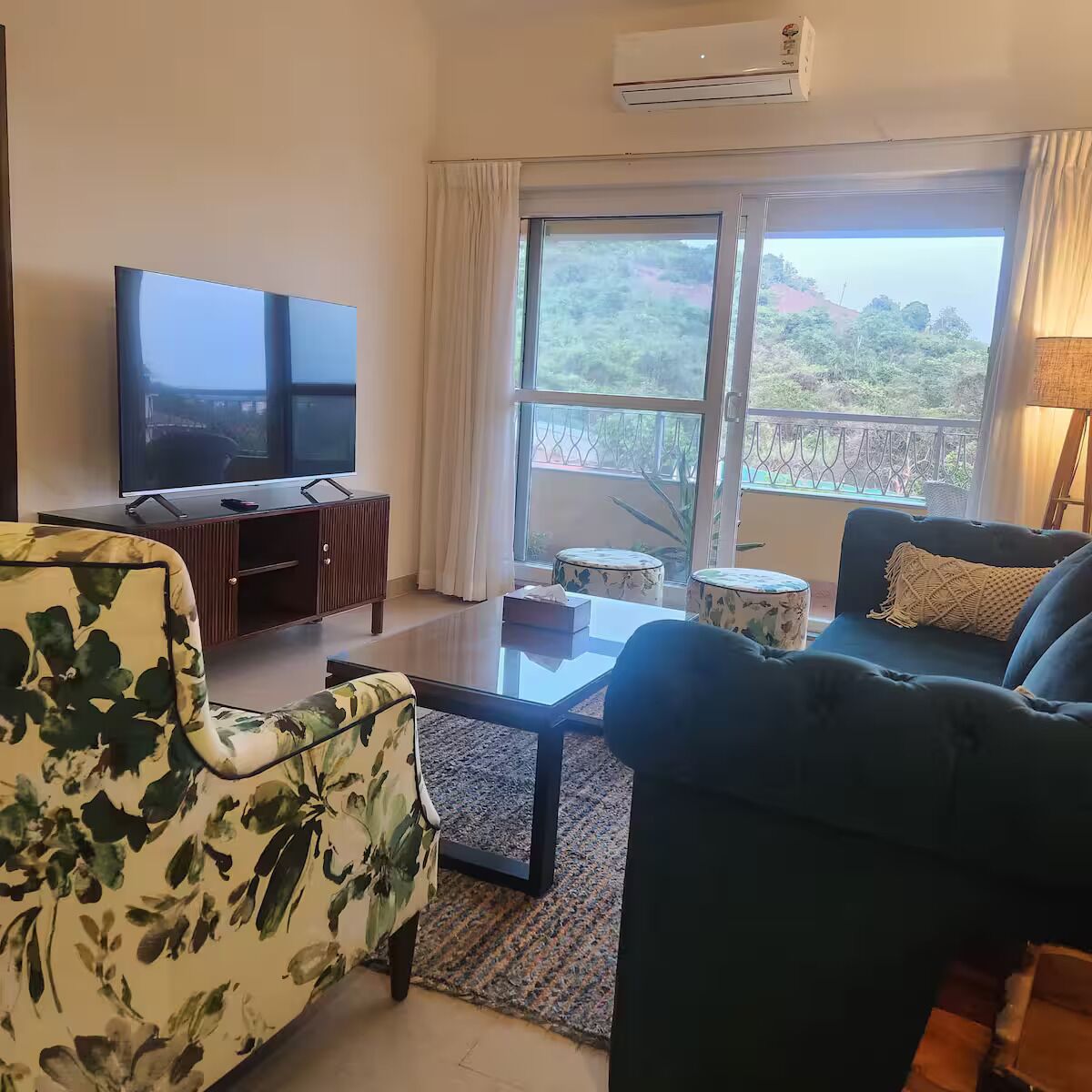 Apartment | Living area