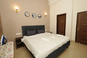 Bed sheets - Veera Prestige by Dia Hotels And Homes (Candolim)