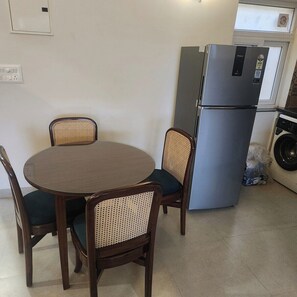 Family dining - Veera Prestige by Dia Hotels And Homes (Candolim)