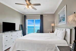 2 bedrooms, iron/ironing board, travel cot, free WiFi - Crystal Shores - Beachfront 2BR, Gulf Front Views, Indoor/Outdoor Pool, Hot Tub (Gulf Shores)