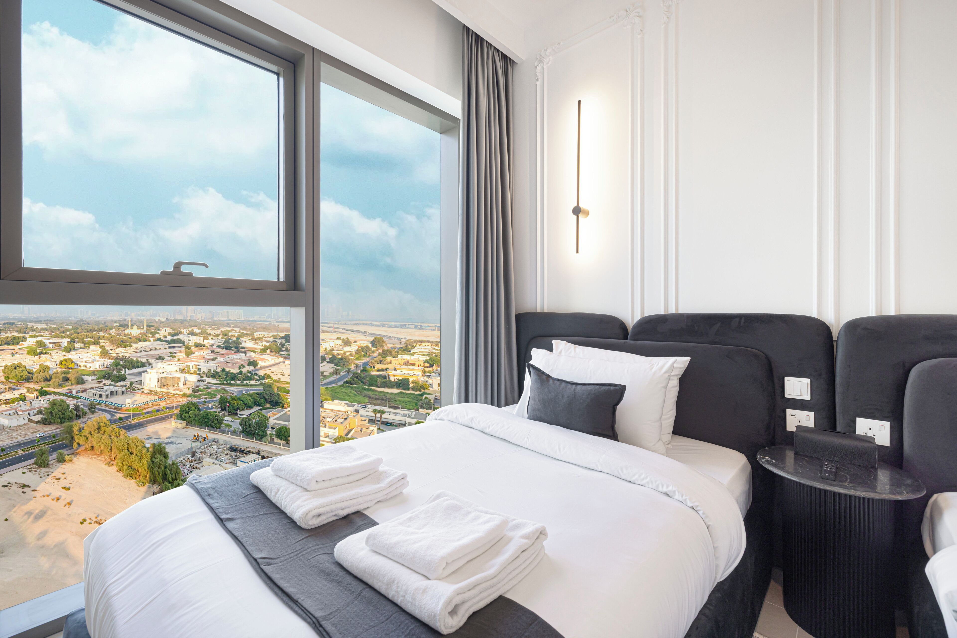 Apartment, Multiple Beds, Balcony, City View