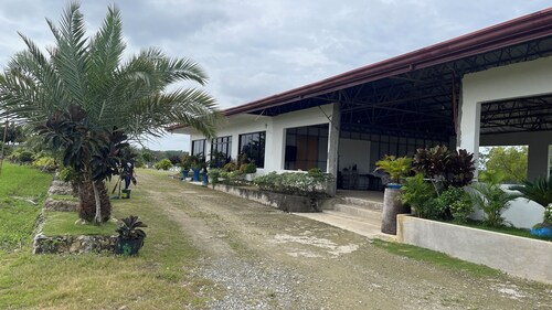 VillaMar Resort by Hiverooms