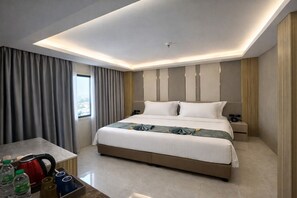 Deluxe Double Room - Palette Bangkok Airport Hotel (Krung Thep Maha Nakhon)