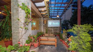 Kawasan tempat duduk lobi