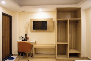 Deluxe Twin Room | Interior - Bodhi Suite Boutique Hotel & Wellness (Pokhara)