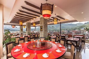 Dining - Bodhi Suite Boutique Hotel & Wellness (Pokhara)