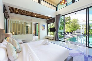 6 Schlafzimmer, Zimmersafe, Schreibtisch, Bügeleisen/Bügelbrett
