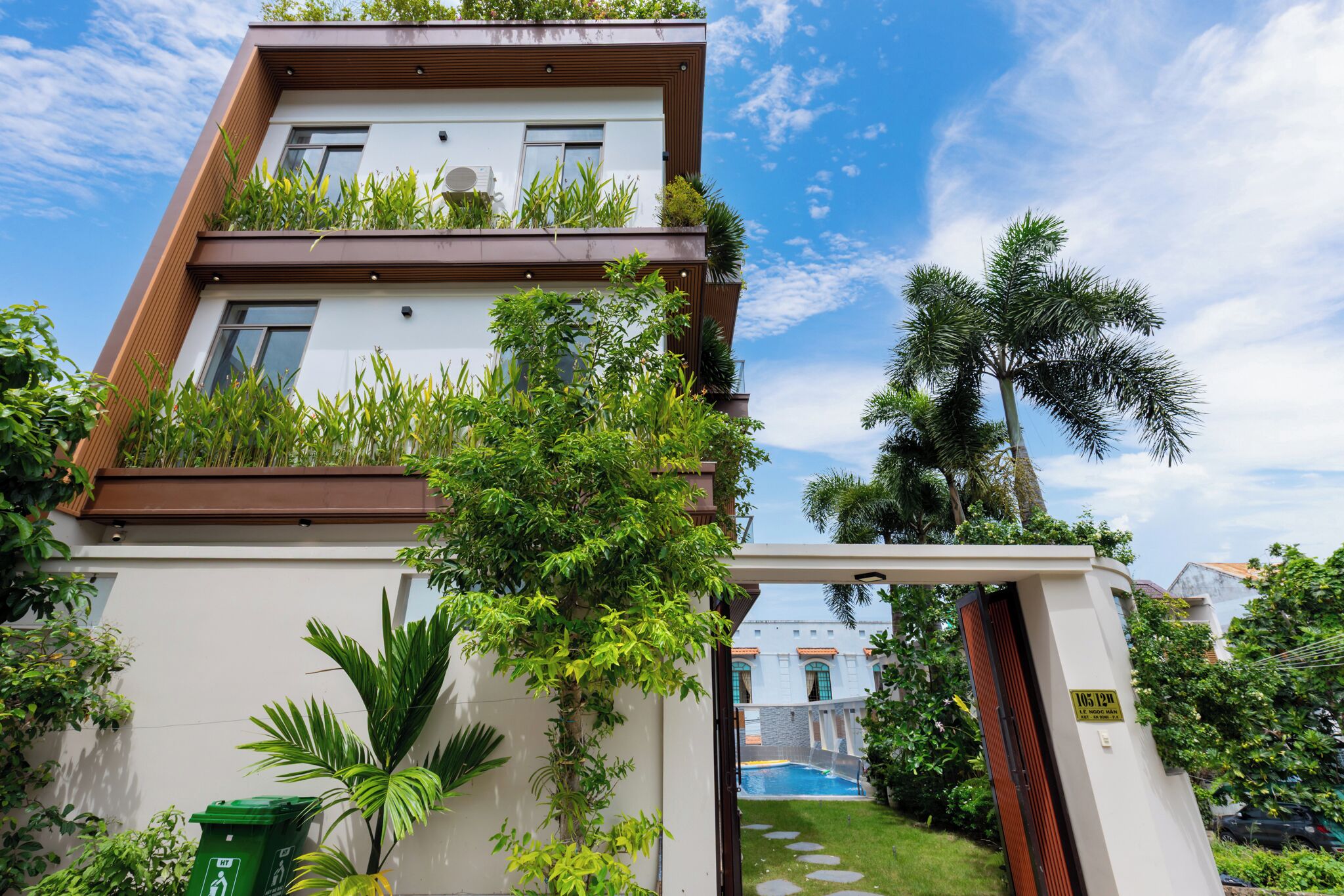 Deluxe Villa, City View | Exterior