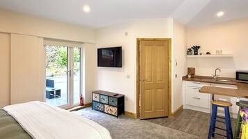 1 bedroom, free WiFi