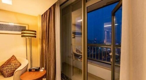 Blue Horizon International Hotel