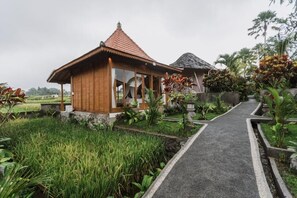 Suite, Balcony, Garden View | Exterior - Padi Bali Villa with Private Jacuzzi (Gianyar)