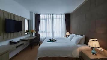 Deluxe Double Room, City View