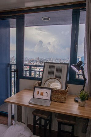 Interior - [KStayA] Business Room / Simple & Workation Stay (Makati)