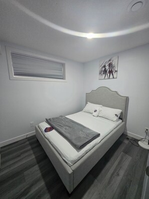 2 bedrooms - A Place of Refuge and Comfort (Edmonton)