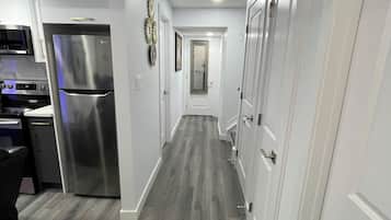 House, 2 Bedrooms, Fireplace | Interior