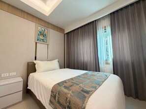 Deluxe Double Room - Palette Luxe Jomtien Beach Pattaya (Muang Pattaya)