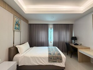 Deluxe Double Room - Palette Luxe Jomtien Beach Pattaya (Muang Pattaya)