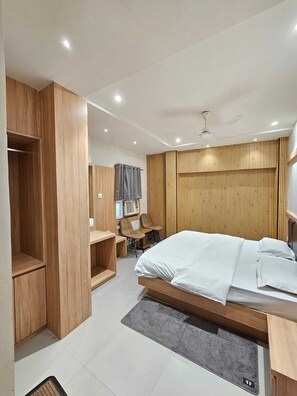 Superior Double Room - Hotel Pratap Inn (Ranchi)