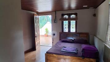 REJUNUVATION DOUBLE ROOM | Free WiFi