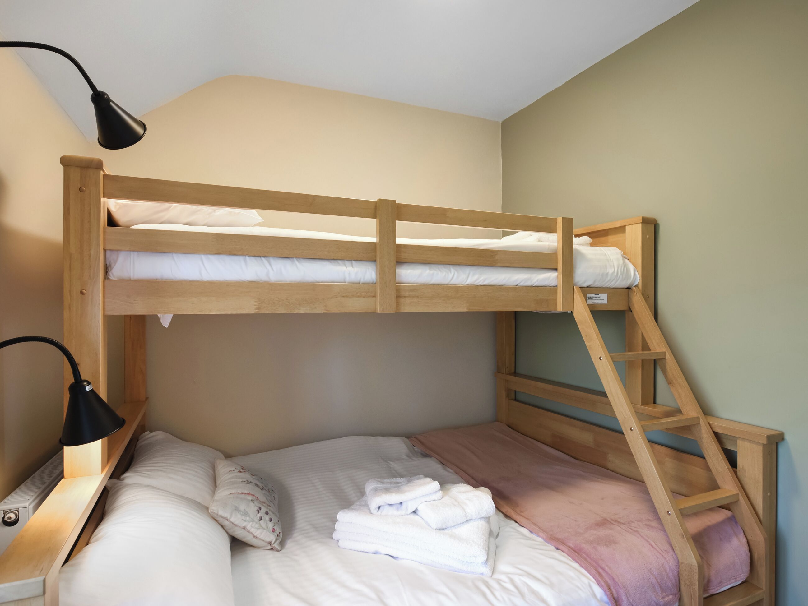 2 bedrooms, free WiFi