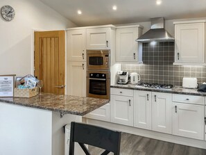 Dishwasher - 2 bedroom accommodation in Rock (Rock)