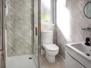 Towels - 2 bedroom accommodation in Manorbier (Manorbier)