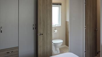 2 bedrooms, free WiFi