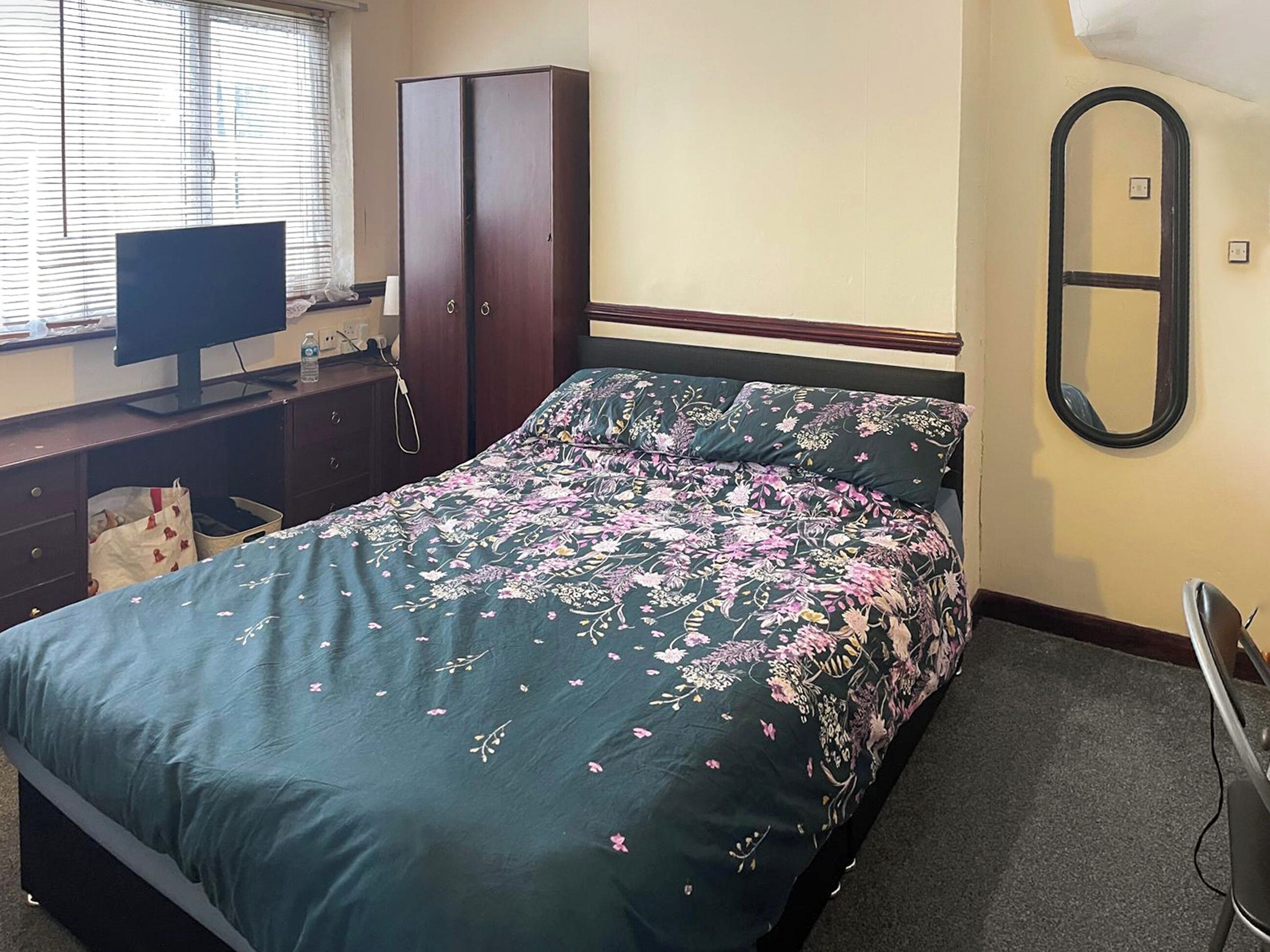 4 bedrooms, free WiFi