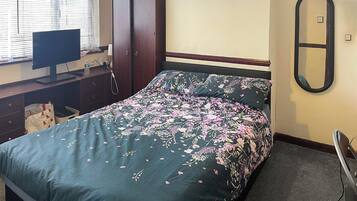 4 bedrooms, free WiFi
