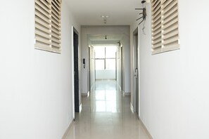 Double or Twin Room, City View | Interior - La Riviera Suites (Hyderabad)
