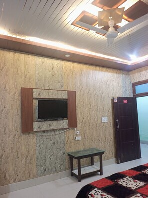 Deluxe Double Room, City View | View from room - Hotel TR INN Mainpuri (Mainpuri)