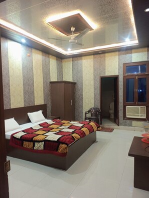 Superior Double Room, City View | View from room - Hotel TR INN Mainpuri (Mainpuri)