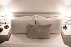Room - Urban One Central Location (Aberdeen)