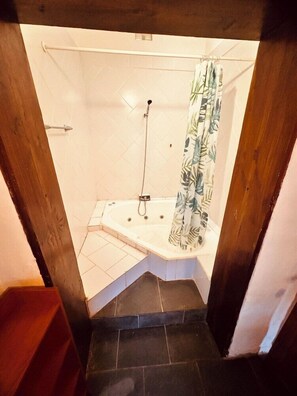 Bathroom - Ruka Zen Lodge (San Pedro de Atacama)