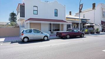 Premium Apartment, 2 Bedrooms | Exterior