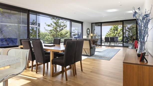 Dining - Waterfront Apartment with Stunning Bay Views (Geelong)