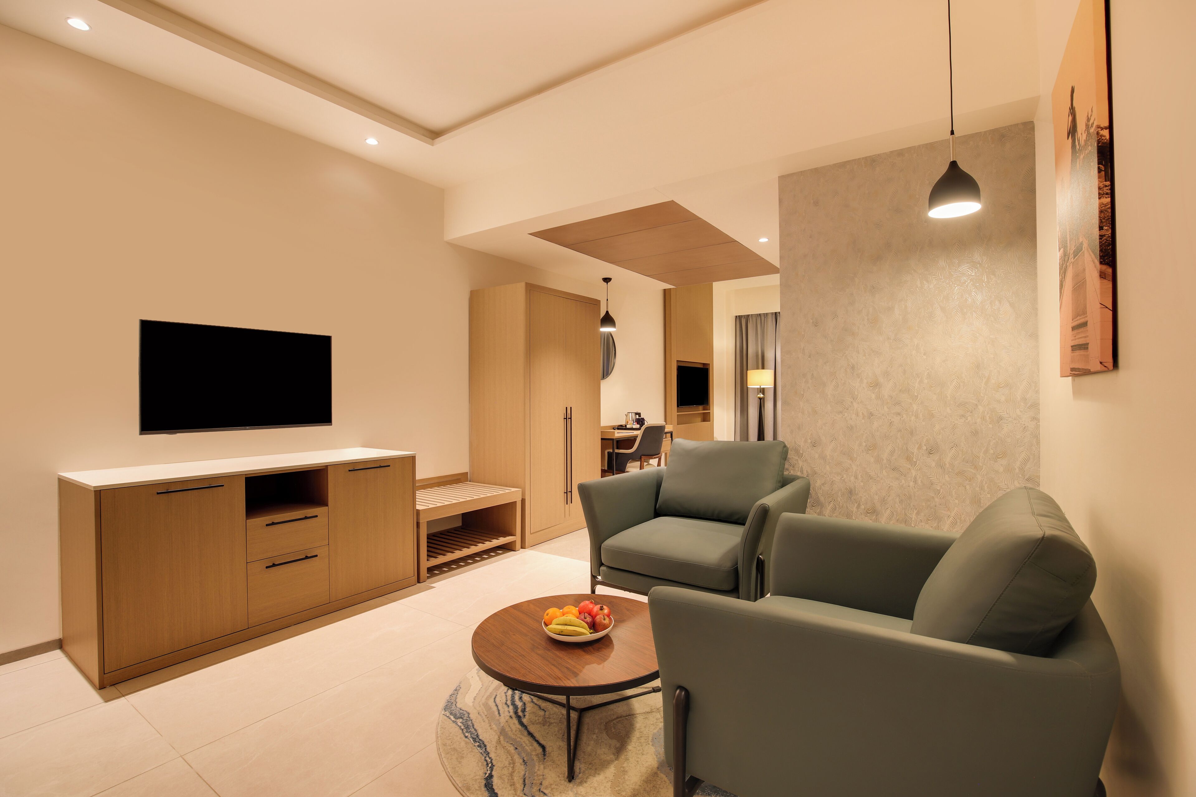 Deluxe Suite | Living area