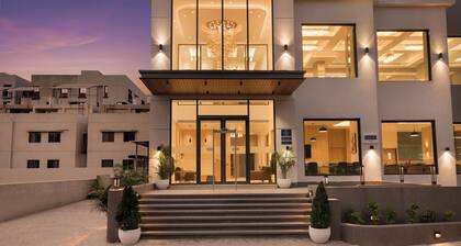 Keys Select by Lemon Tree Hotels Vadodara