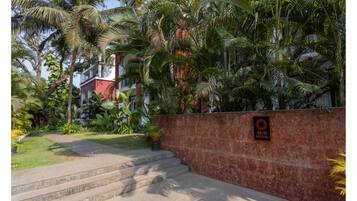 Villa | Property grounds