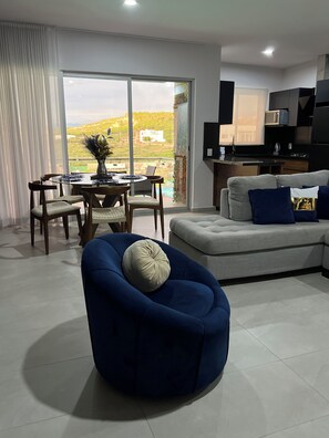 Living area - Escape to a private paradise (Mazatlán)