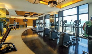 Fitness facility - [KStayC]Studio,Best Sunset Pool/Luxury&Hotel Style (Makati)
